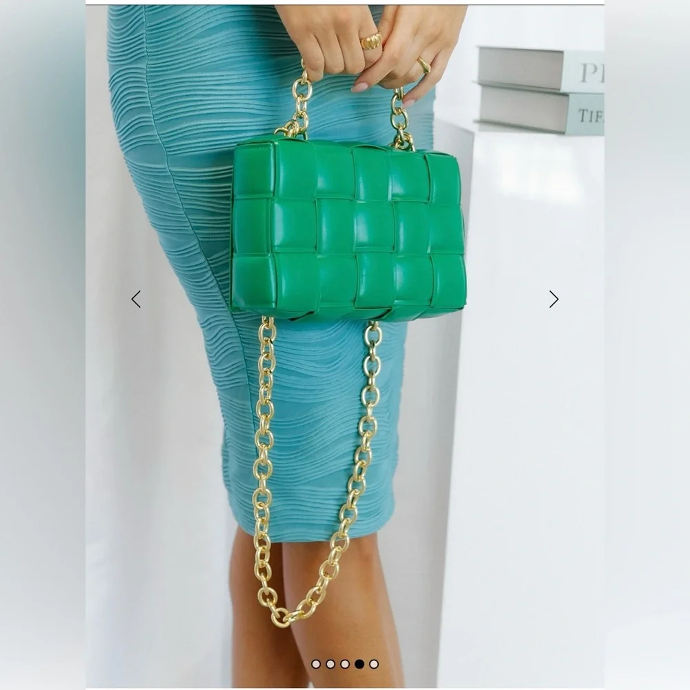 Green Woven Leather Shoulder Bag - Picture 13 of 14